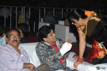 Size Zero Movie Audio Launch